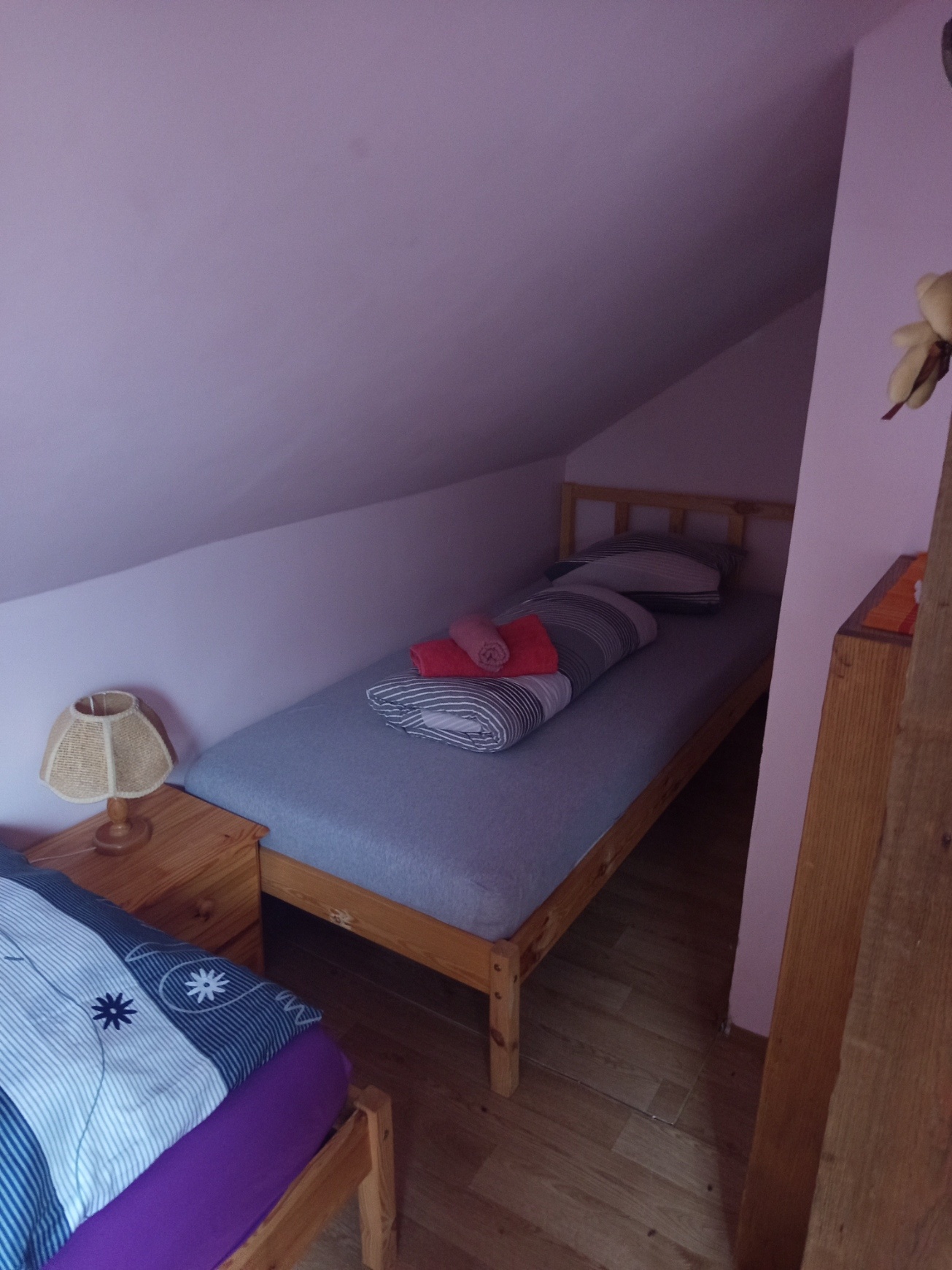 Čtyřlůžkový pokoj s vlastním sociálním zařízením